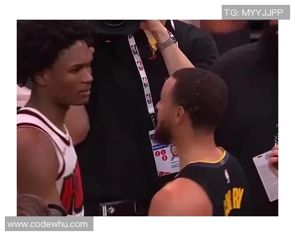 勇士与火箭2018年5月27日激战回顾NBA季后赛精彩瞬间盘点 勇士与火箭2018年5月27日激战回顾NBA季后赛精彩瞬间盘点